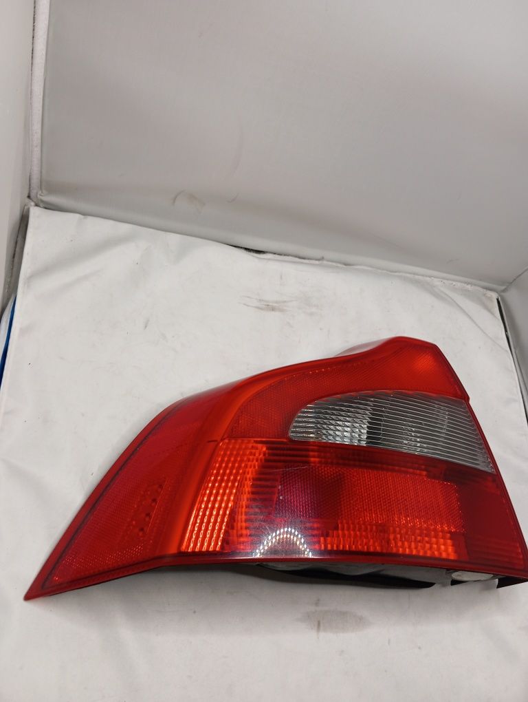 lampa tył tylna lewa Volvo s 80