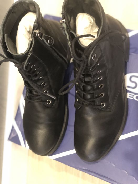 Жіночі черевики Geox