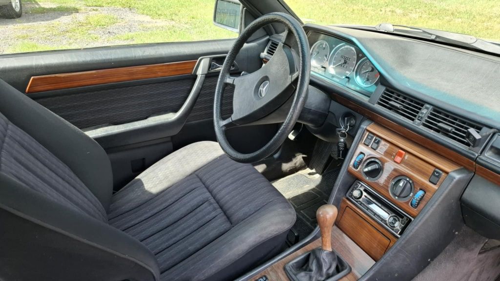 Mercedes 124 coupe,  1992r, 2.3 gaz