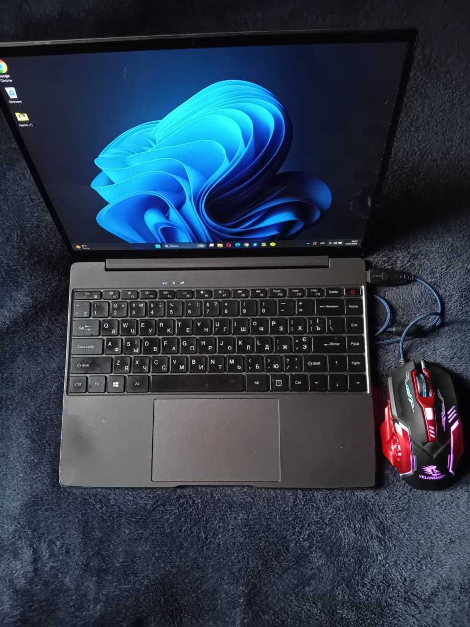 Продаю мощный ноутбук (+игравая мишь) CHUWI Intel Coleron N5100