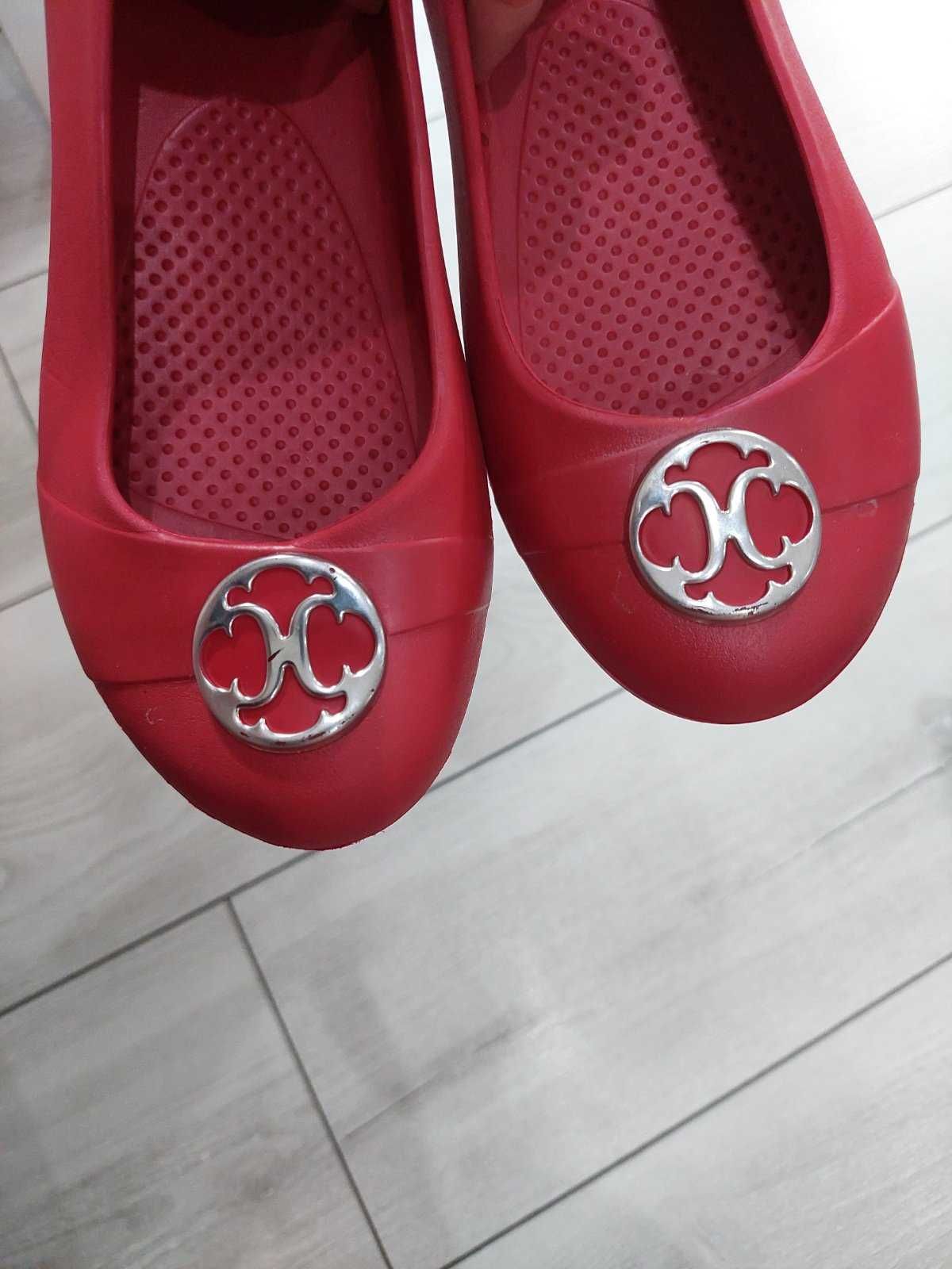 Балетки Crocs розмір 7w,37