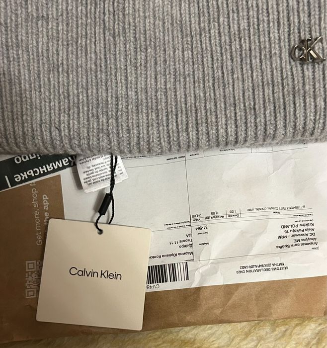 Шерстяная шапка Calvin Klein