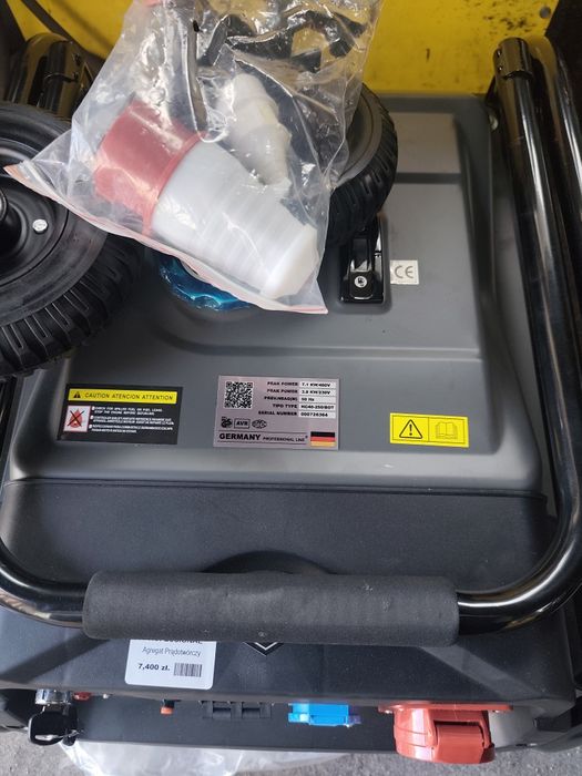 Agregat prądotwórczy BACKHERF B2590x V8 7.1 kW/400V,  3.8 kw/230V nowy