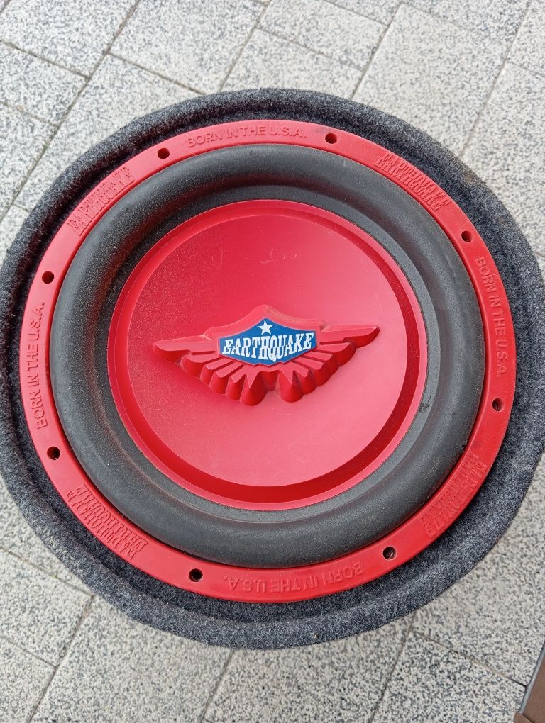 Subwoofer 800W earthquake