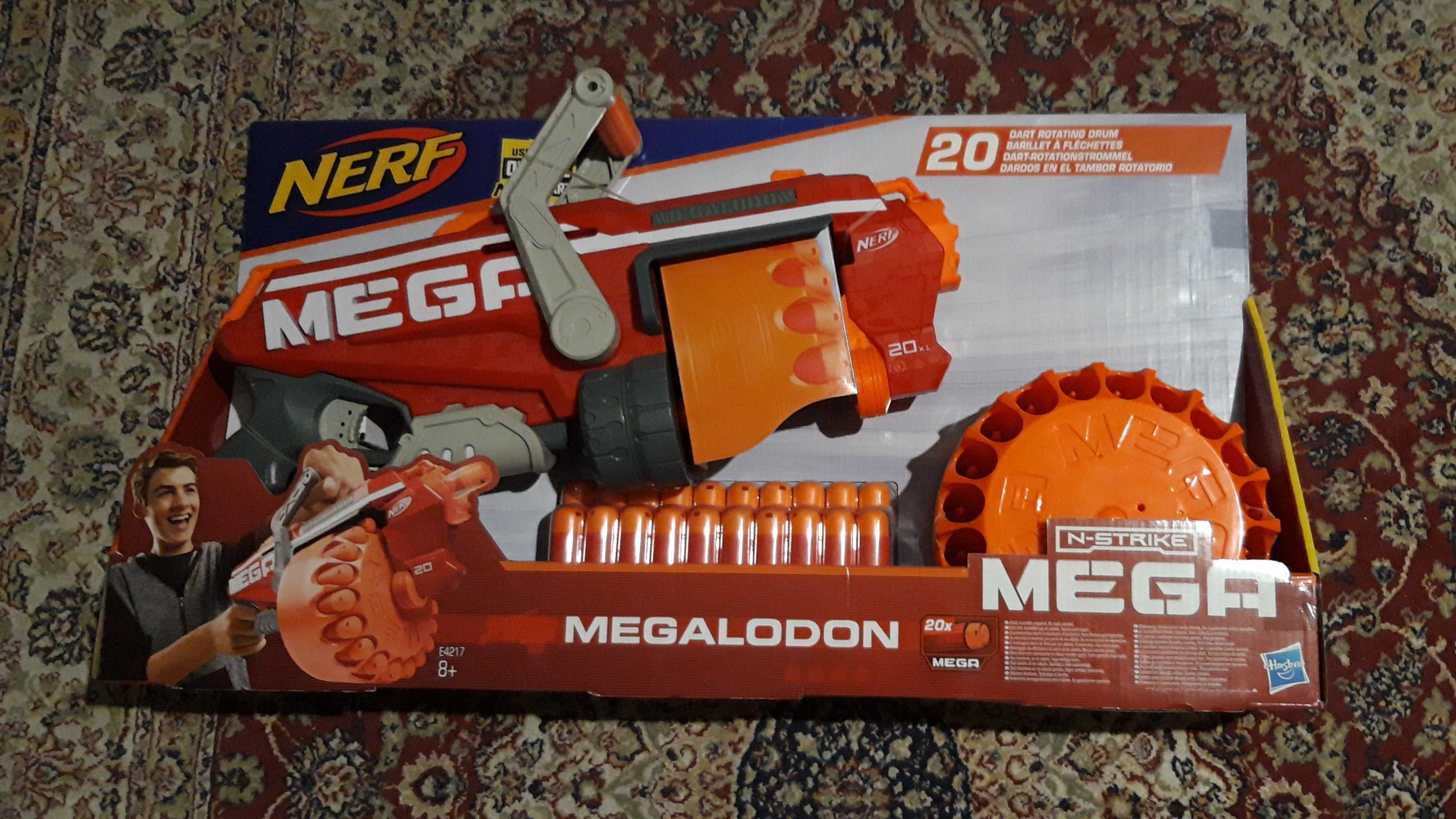 Lançador de dardo NERF MEGALODON - Artigo NOVO.