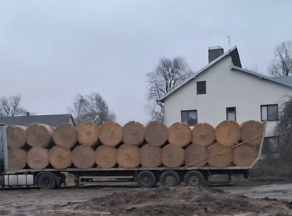 Witam sprzedam słomę.