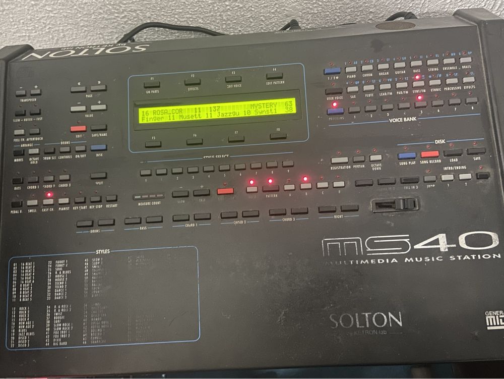 Ms40-Solton -caixa de ritmos