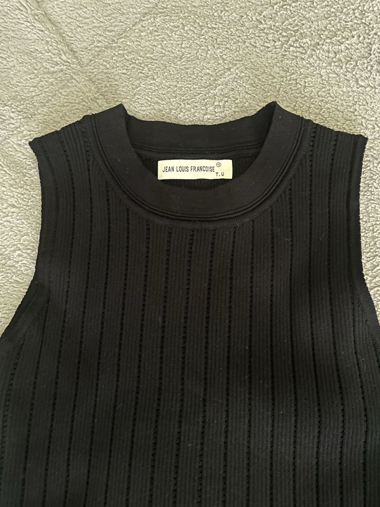 Vestido midi preto