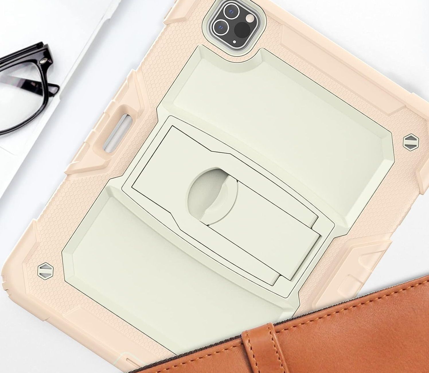 Etui do iPad Pro 11/Air 5/4 z Podstawką i Paskiem na Ramię Różowe