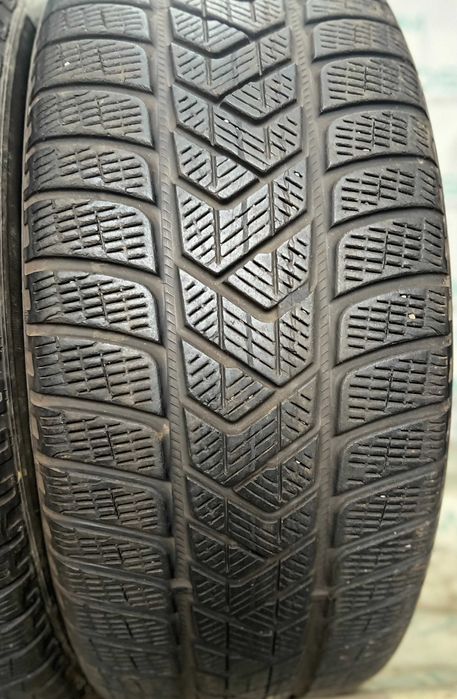 Скад шин б/в. 235/50 R19 Pirelli Scorpion Winter