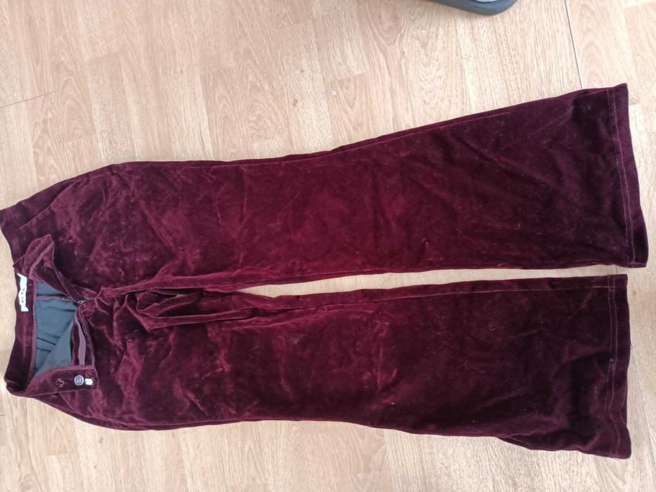 Odzież w rozmiarze 152-158