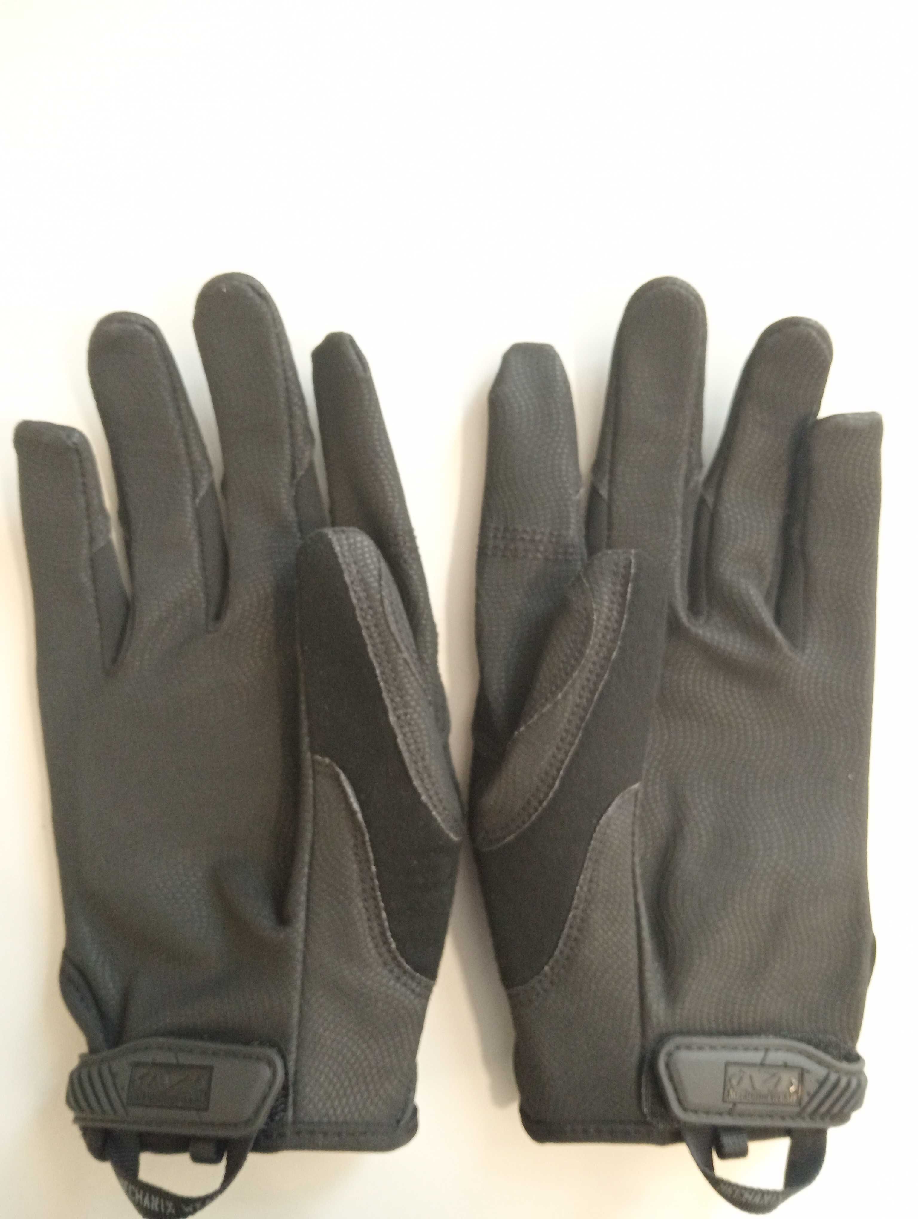 Luvas táticas M-PACT® 0.5MM COVERT - Mechanix Wear.