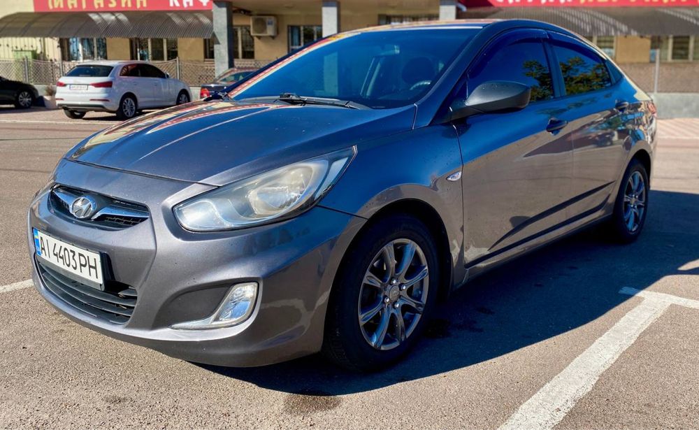 Продам Хюндай Акцент 1.4 Г/Б