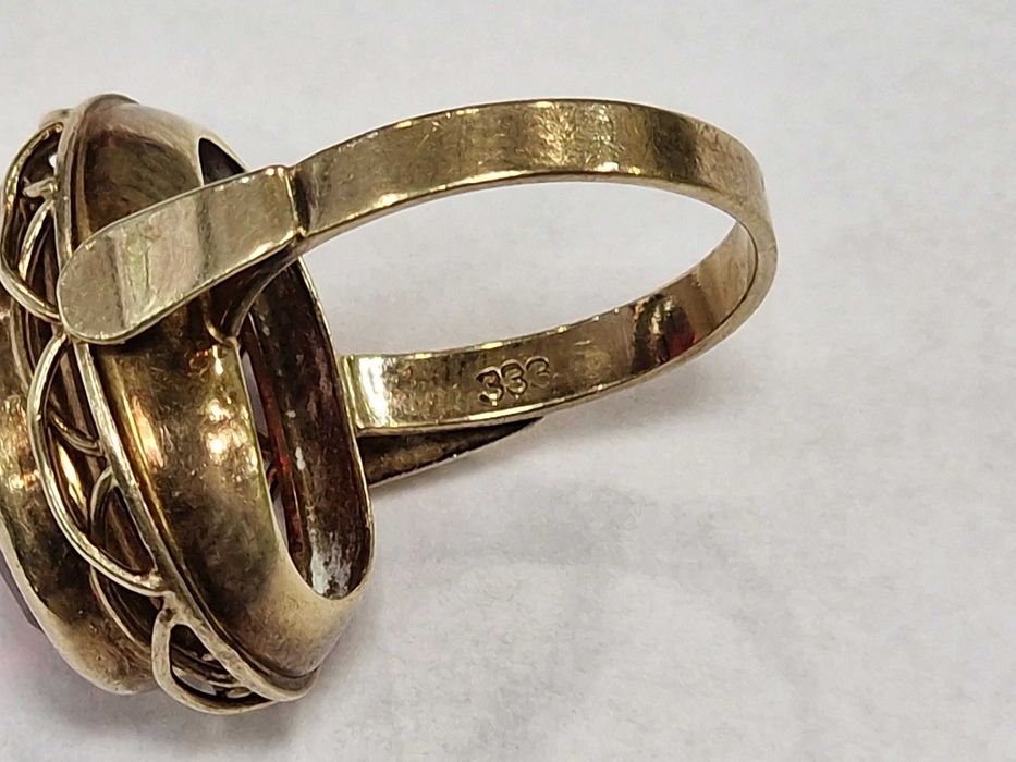 Złoty pierścionek/ 333/ 6.99 gram/R13/ Korund/ Niemcy/ XX wiek