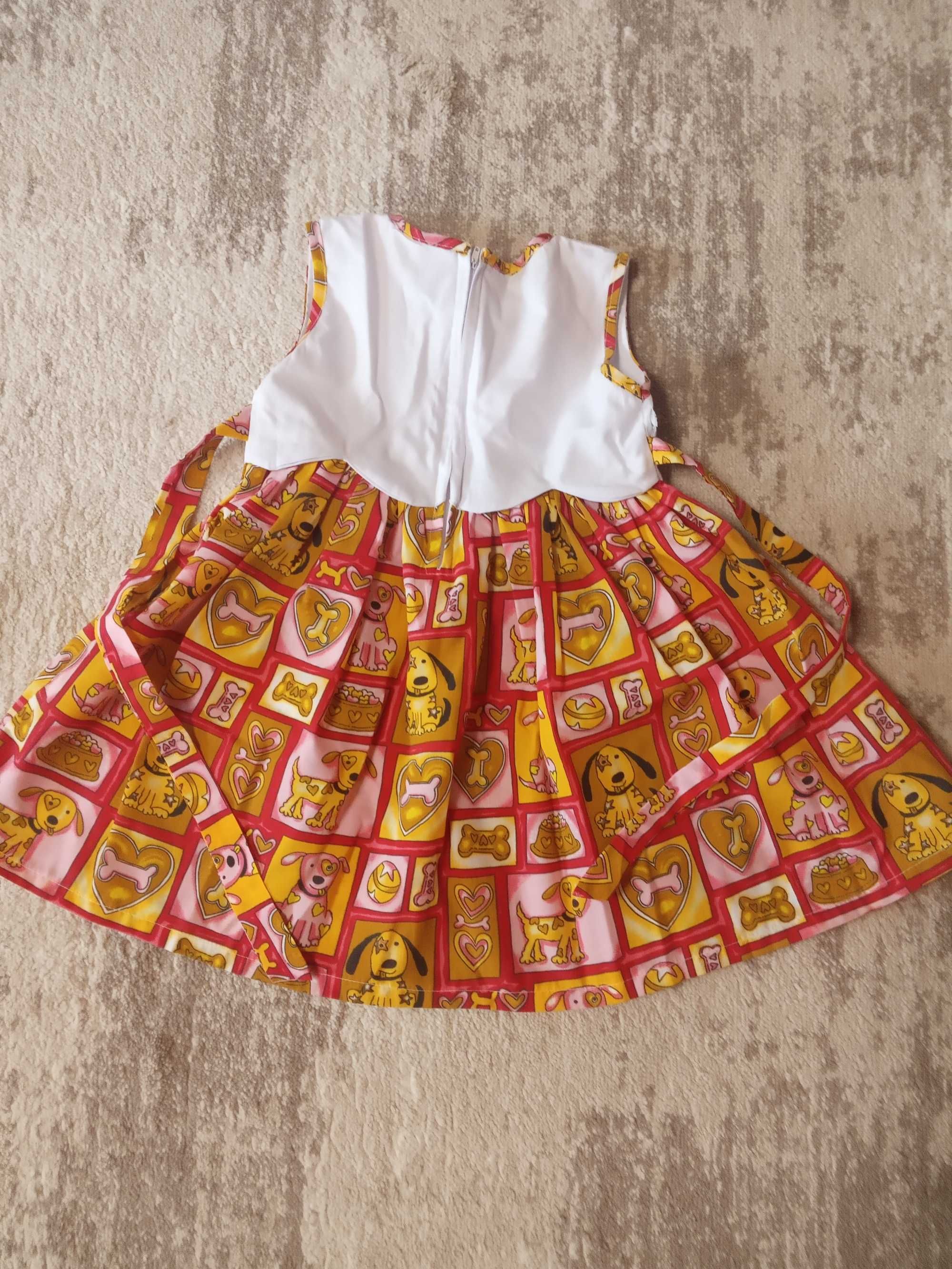 Детское платье на 3-4 года