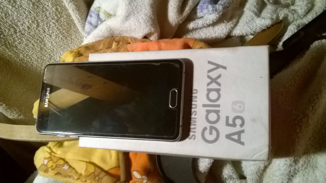 Sprzedam Samsung Galaxy A5 /2016/