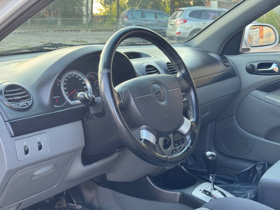 Продам Шевроле Лачети Автомат