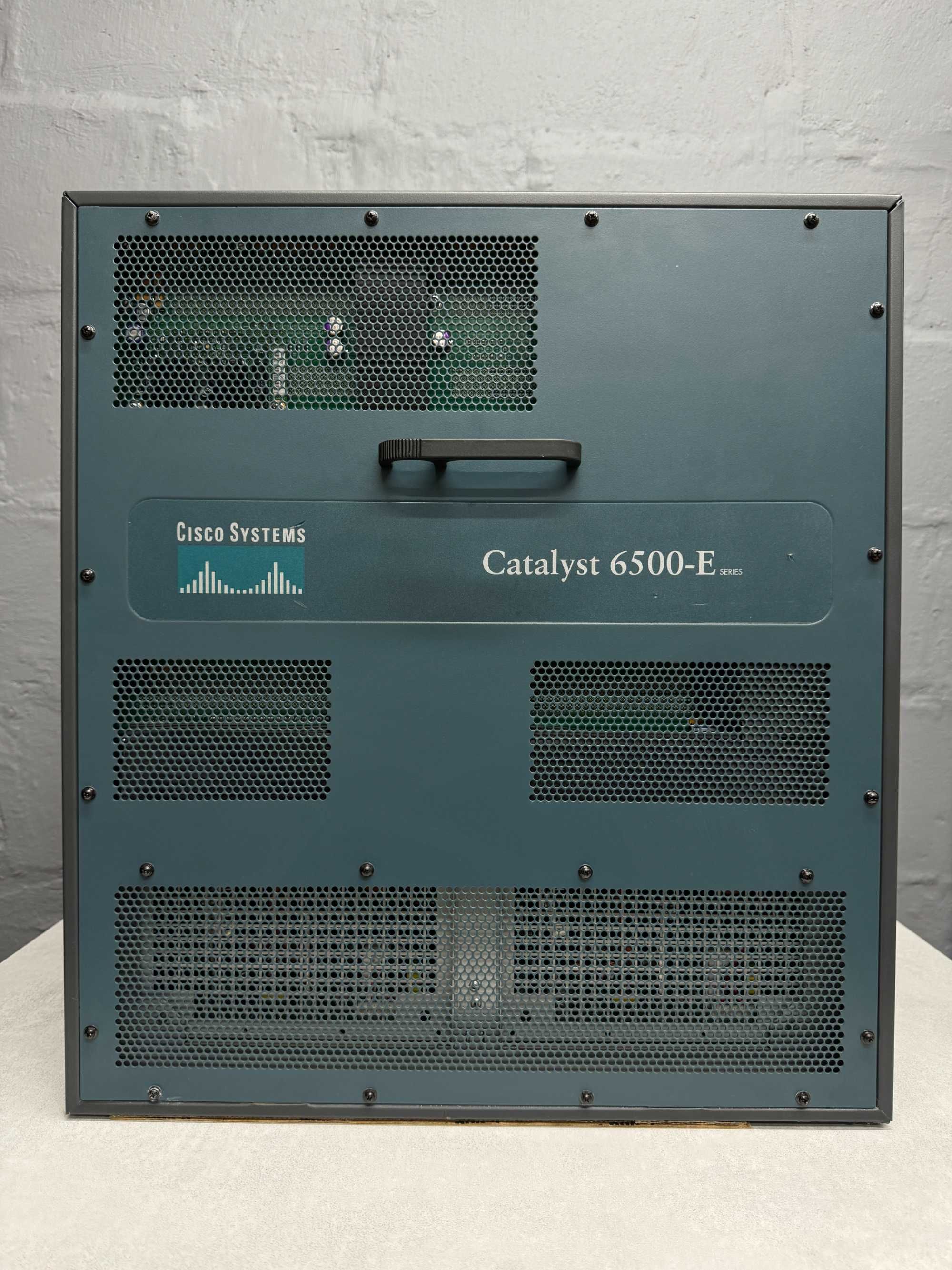 Шасси Коммутатор Cisco серии Catalyst 6500 (WS-C6506-E) нал/безнал