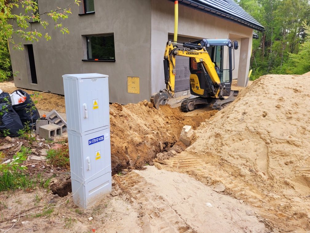 Usługi minikoparką, wiertnica, młot, kucie betonu, posadzki, przyłącza