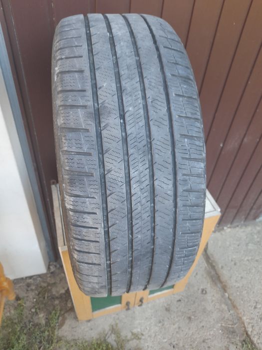 Opony całoroczne  225/50R17