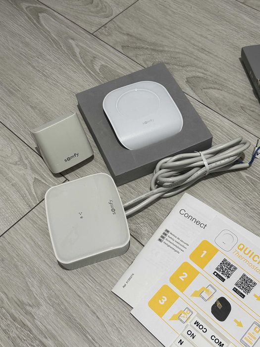 Somfy termostat radiowy V2 bezprzewodowy zdalnie sterowany internet
