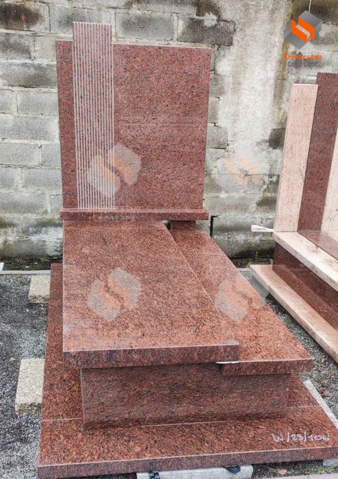 Sprzedam Nowy pomnik  , cena wraz z montażem