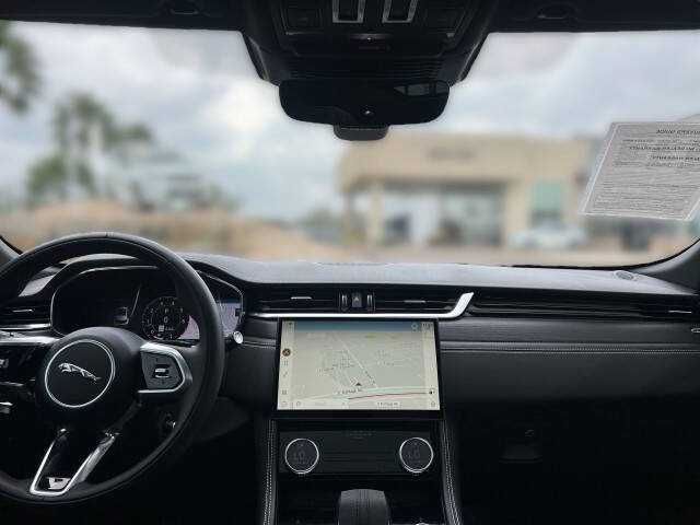 2024 Jaguar F-PACE
