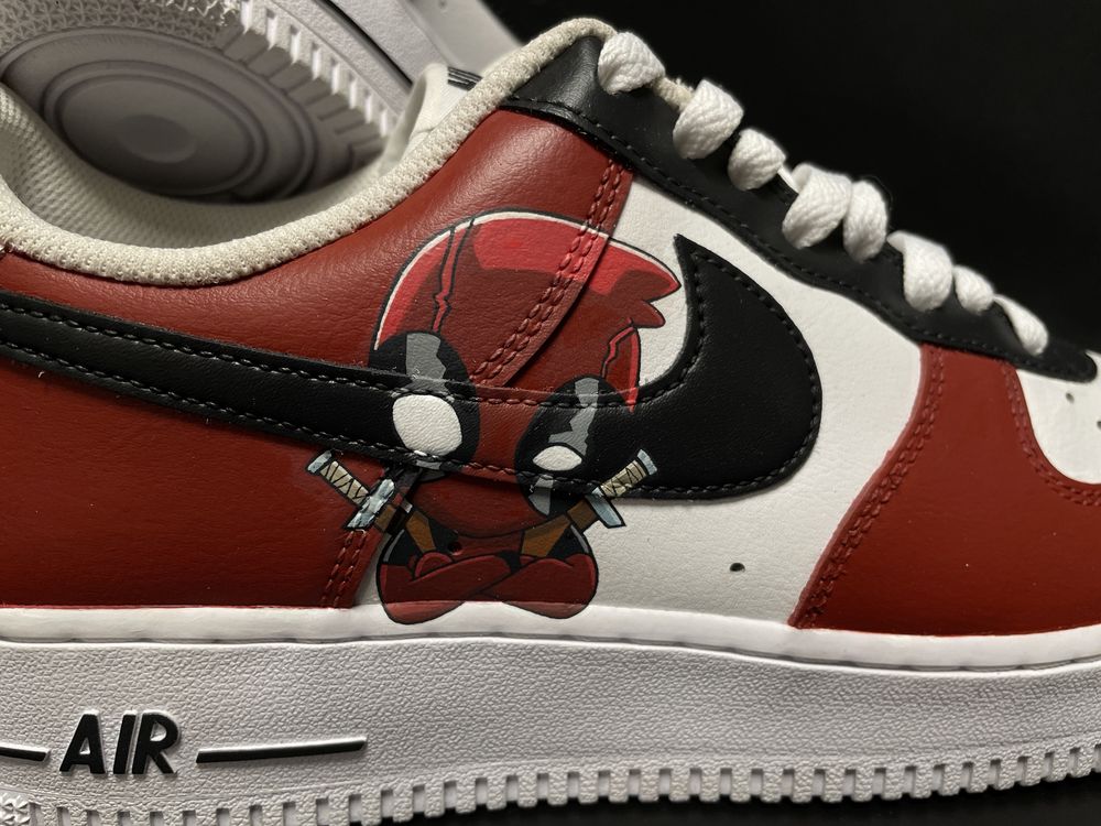 Nike Air Force 1 42,5 custom Deadpool