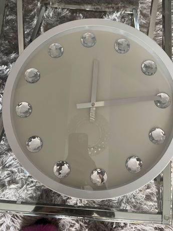 Zegar  biały diament Karlsson