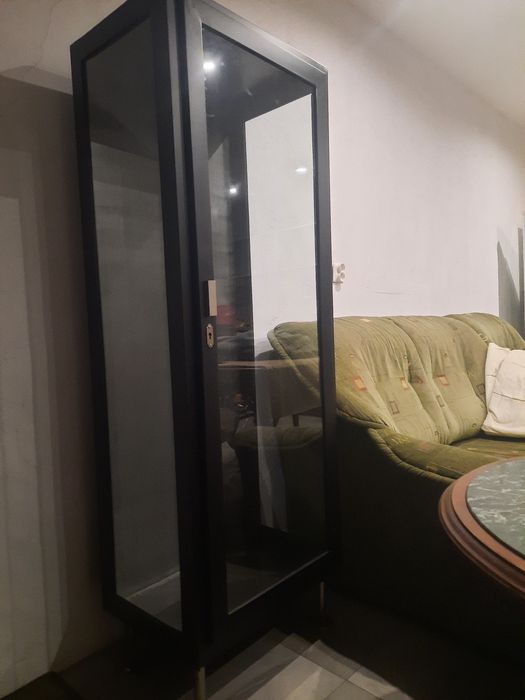 Witryna szafka medyczna lekarska czarny mat szkło loft prl
