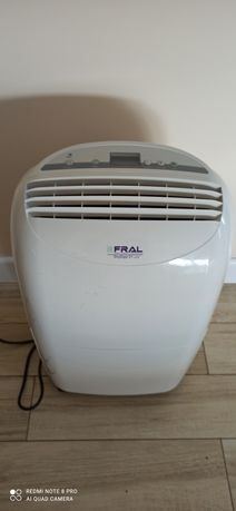 Osuszacz powietrza pochłaniacz wilgoci FRAL 21 LCD