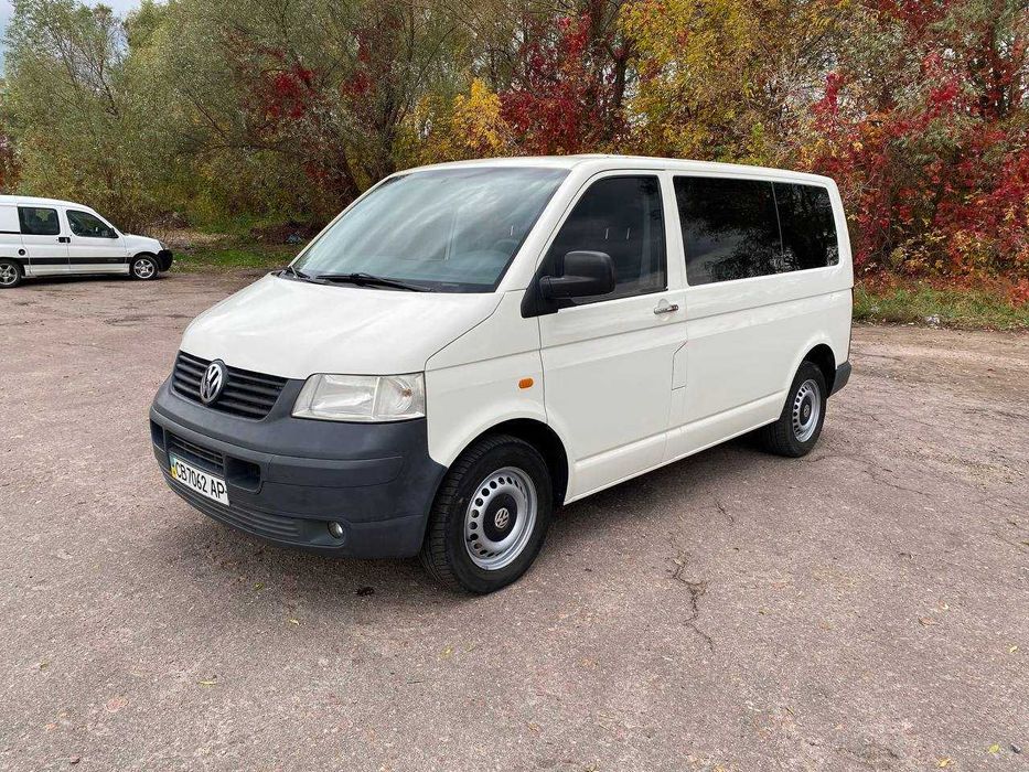 Volkswagen T5 2.5TDI пасс. без вкладеннь