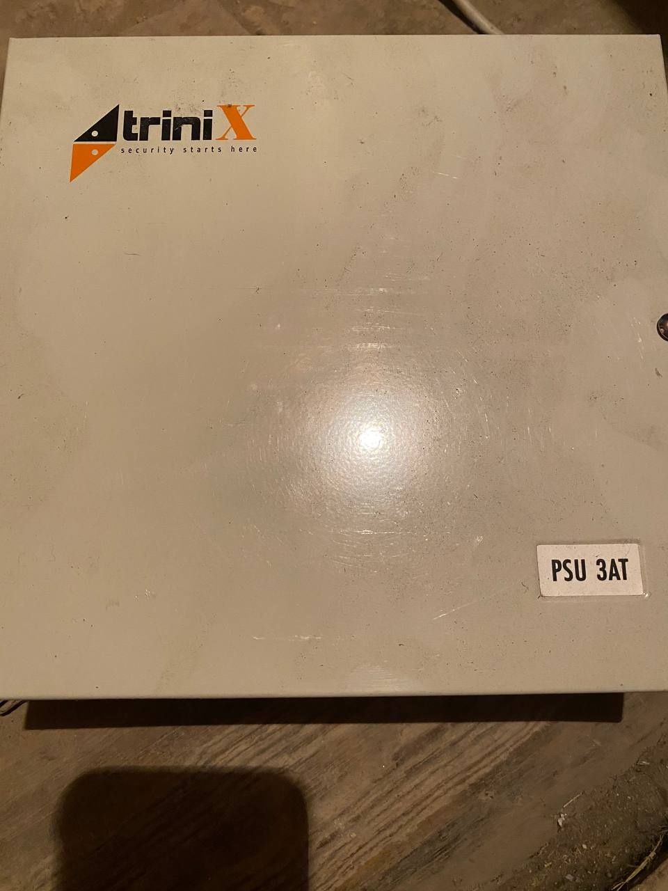 Продам ИБП 12В 3А