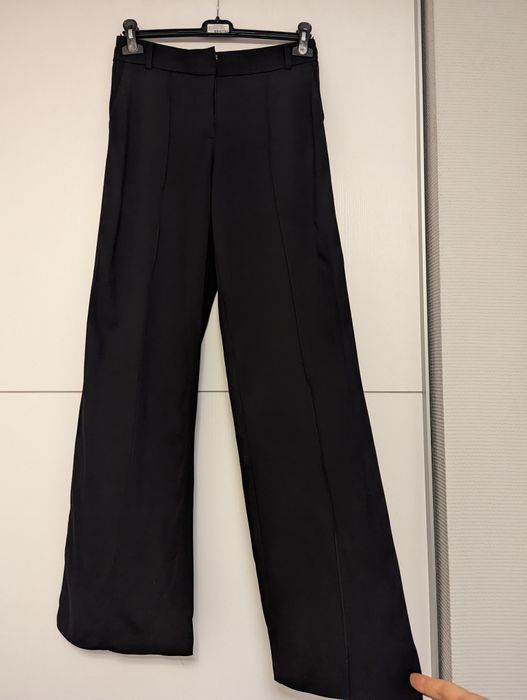 Чорні брюки з віскози  Reiss