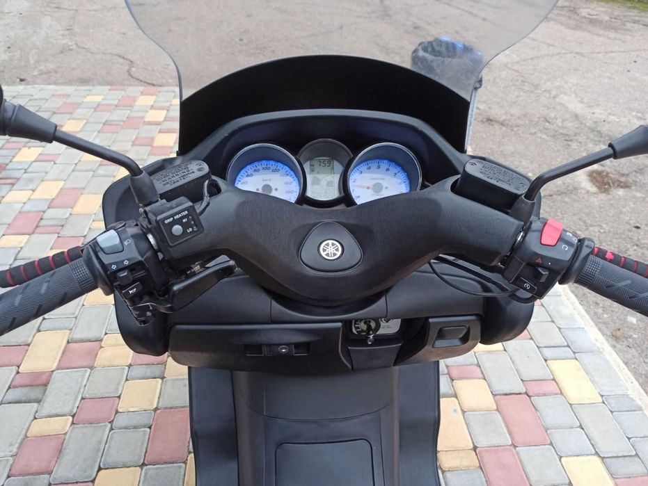 Yamaha GrandMajesty 400 2014