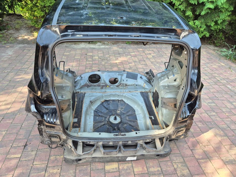 blotnik prawy lewy tyl pas tylny jeep renegade