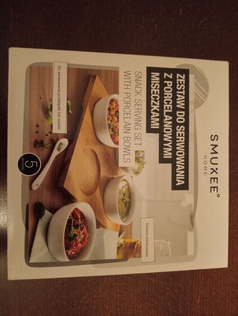 Nowy zestaw do serwowania z porcelanowymi miseczkami