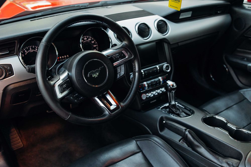Wynajem Ford Mustang 5.0 GT - Wynajem auta na doby