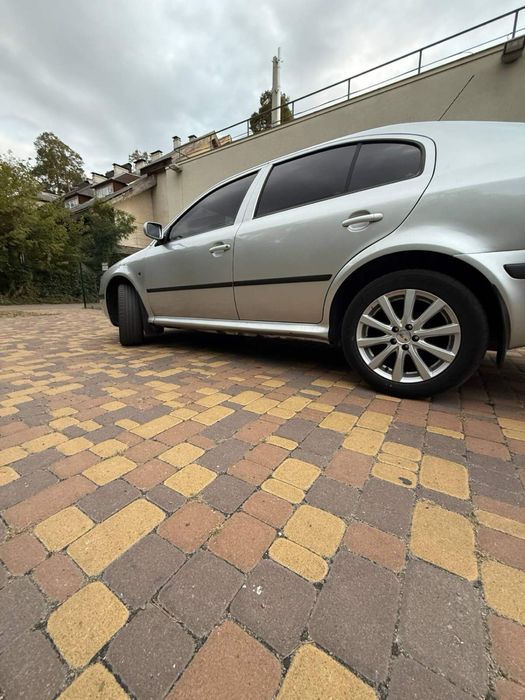 Продам автомобіль Skoda Octavia 2008