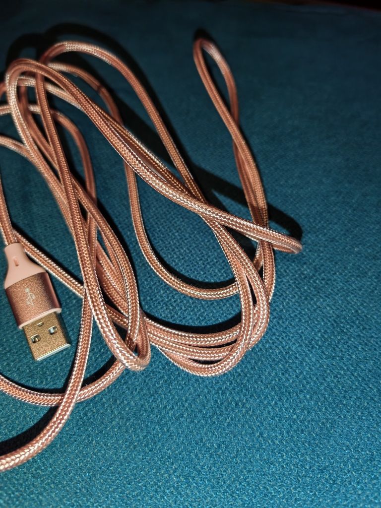 Kabel do ładowania przewód IPhone 3m pokryty materiałem  pleciony l