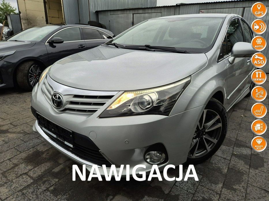 Toyota Avensis Avensis 2.0 D4-D 125km LED skóra NAVI serwis BEZYWPADEK 2015