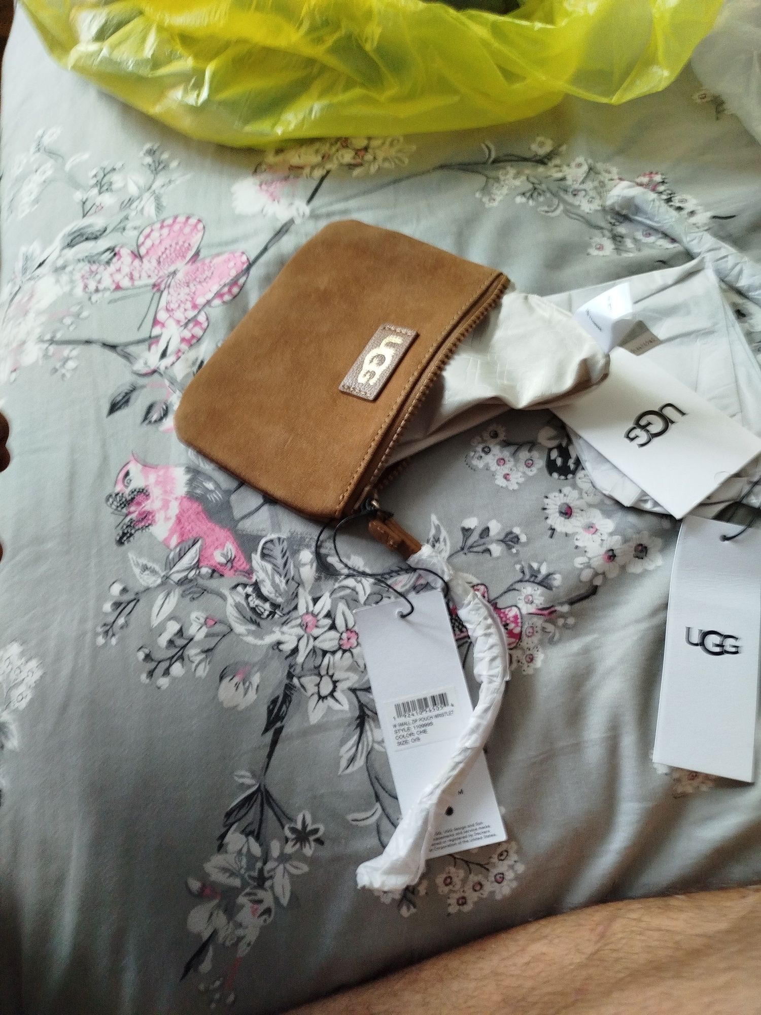 Sprzedam portmonetke UGG nowa