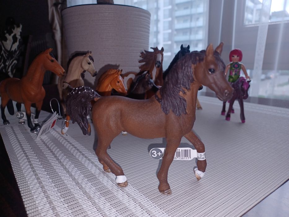 Koniki Schleich nowe, na prezent, Wawa