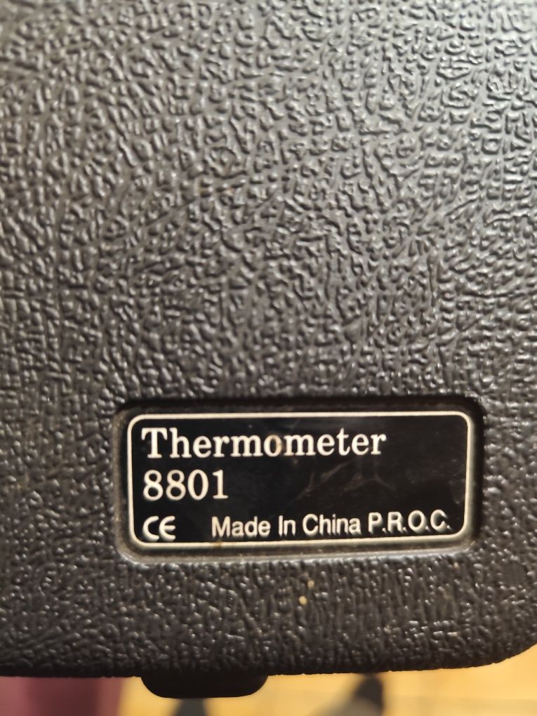 Termometr z termoparą typu K az8801 -1300C