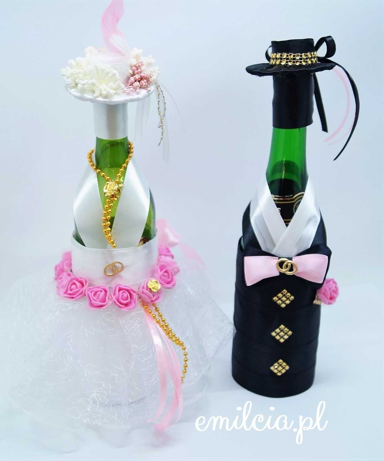 Ubranka na butelki jako dodatek do prezentu z okazji Ślubu