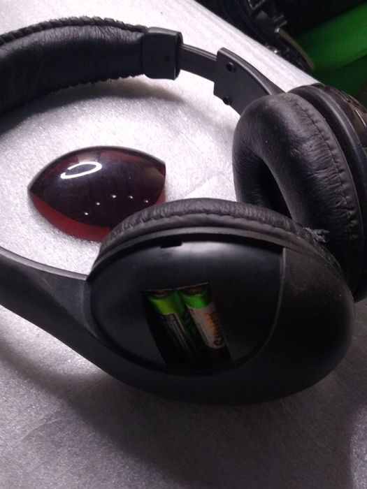 Наушники с радио