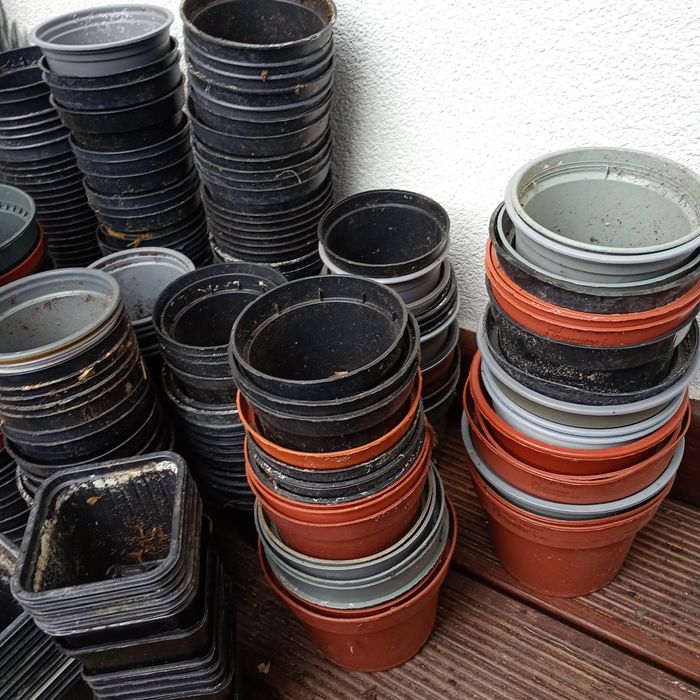 Doniczki produkcyjne. 230 sztuk za 8 zl