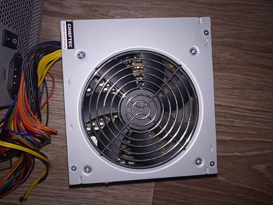 Блок питания Chieftec GPA-400S8
