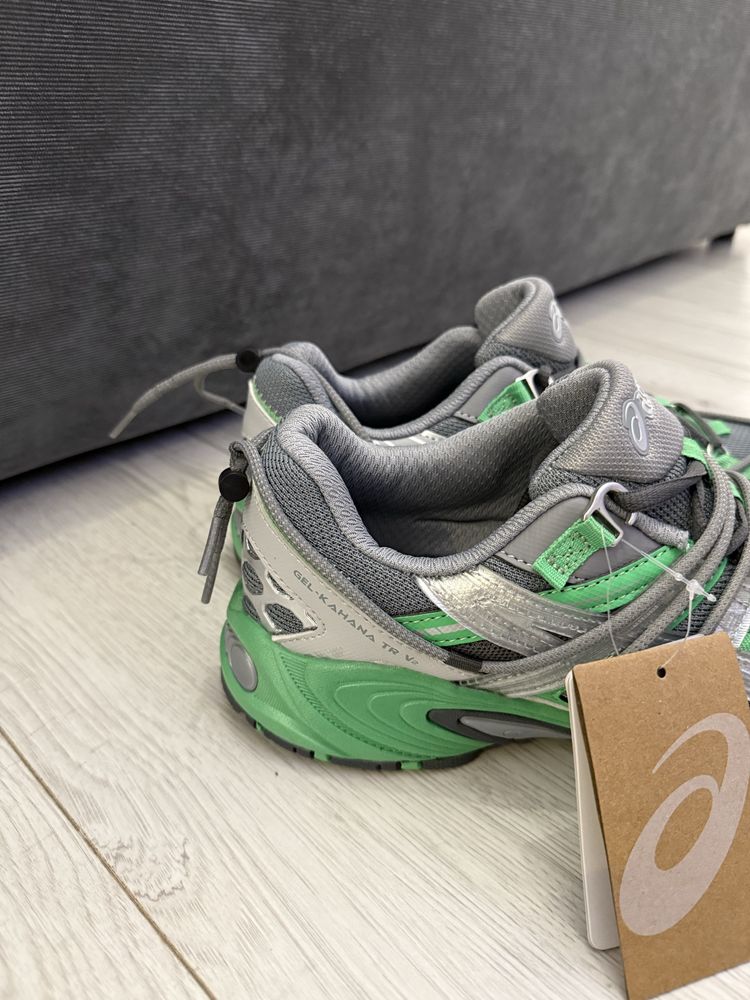 Asics Kahana TR V2 Retro