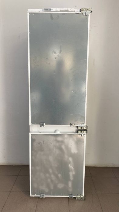 Холодильник вмонтований  Siemens KI34SA65/02 FD9104